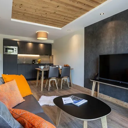Aparthotel Daria-i Nor By Les Etincelles 5*